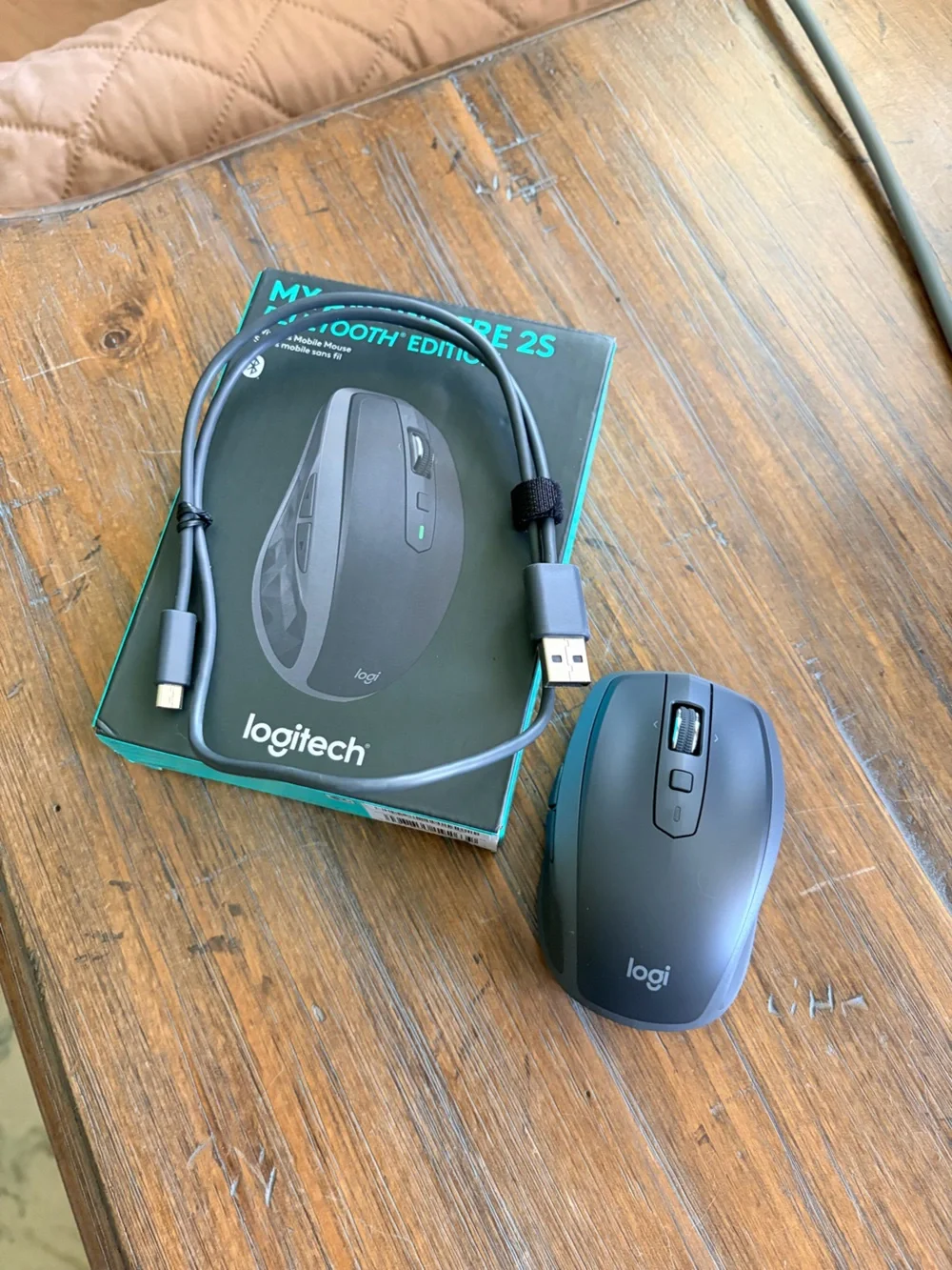 Logitexh MX anywhere 2S Wireless Mobile mouse